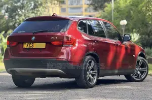BMW X1 2011 Maroon