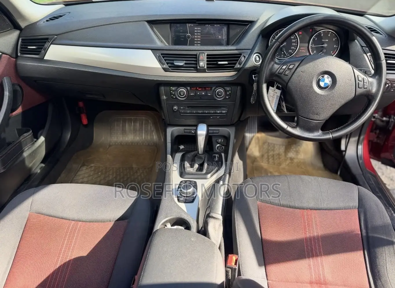 BMW X1 2011 Maroon