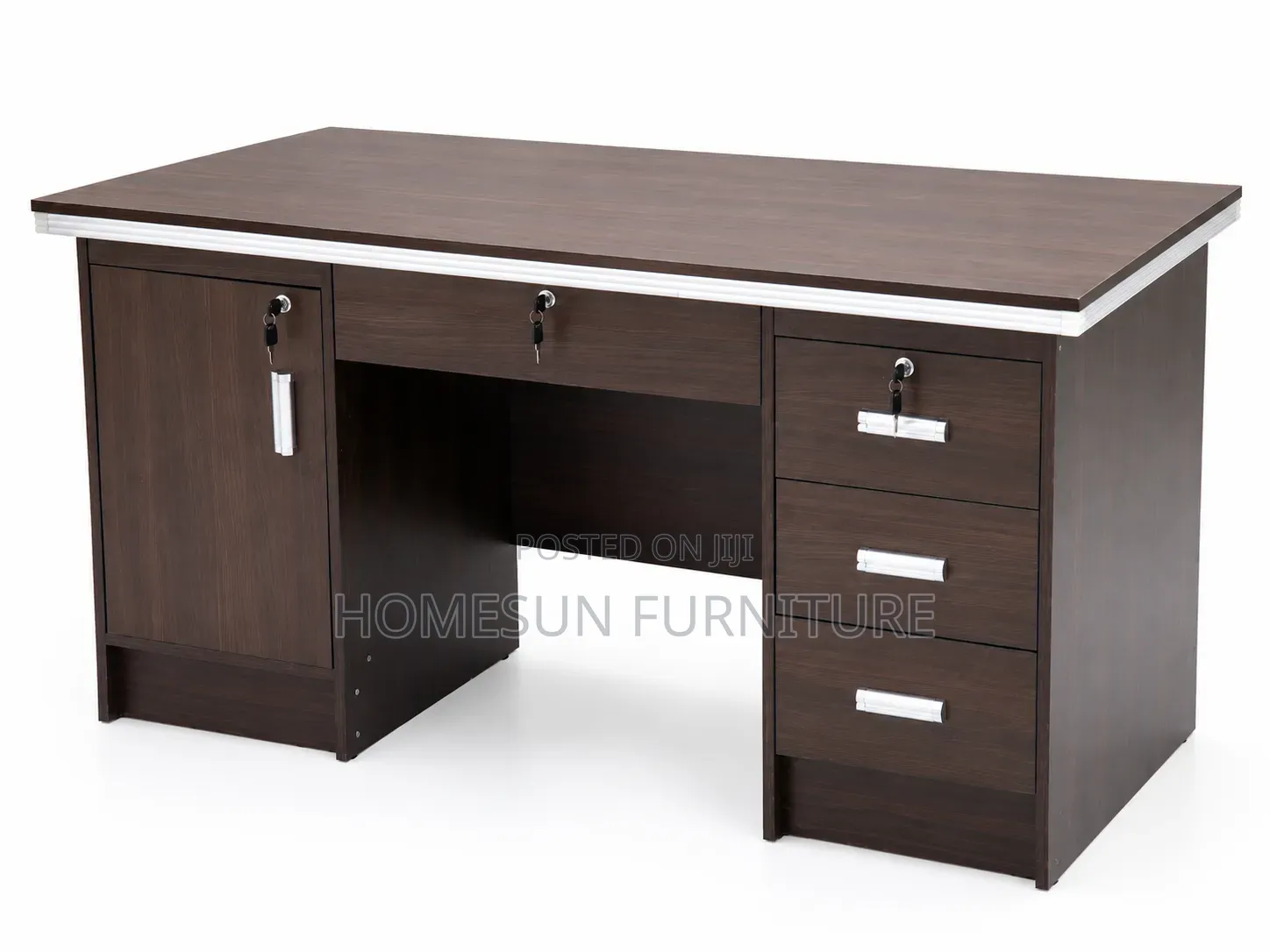 Executive Computer Desk With Lockable Storage