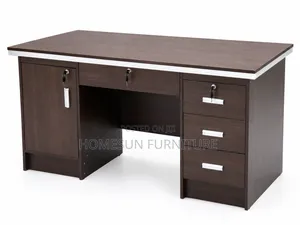 Executive Computer Desk With Lockable Storage