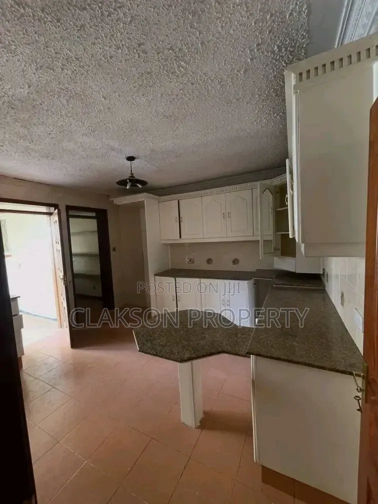 5bdrm Apartment in Kileleshwa for rent