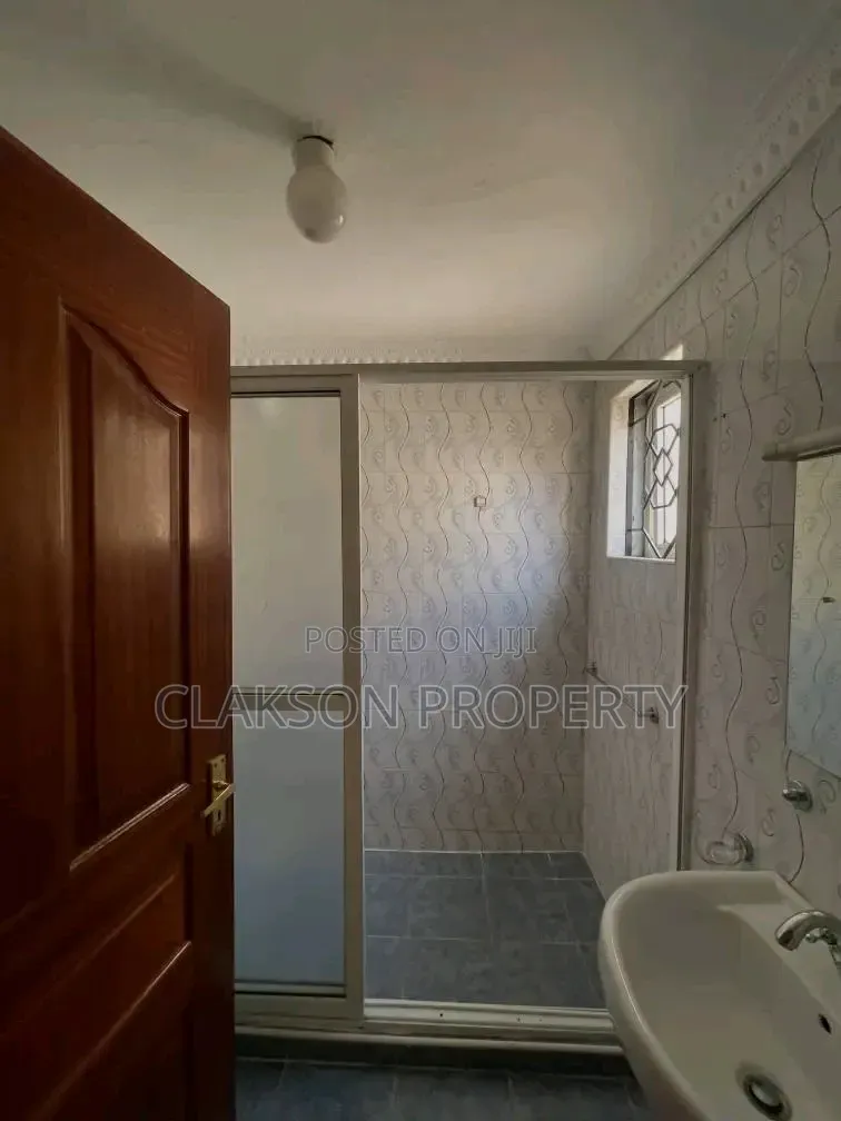 5bdrm Apartment in Kileleshwa for rent