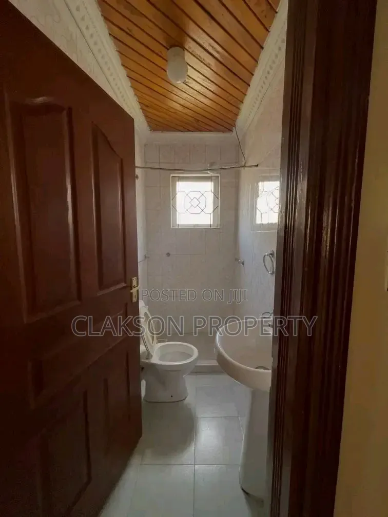 5bdrm Apartment in Kileleshwa for rent
