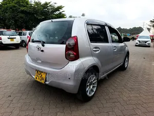 Toyota Passo 2014 Silver