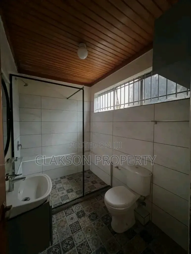 4bdrm Townhouse / Terrace in Kileleshwa for rent