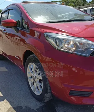 Nissan Note 2019 Maroon