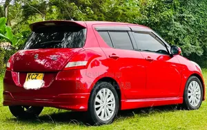 Suzuki Swift 2013 Red