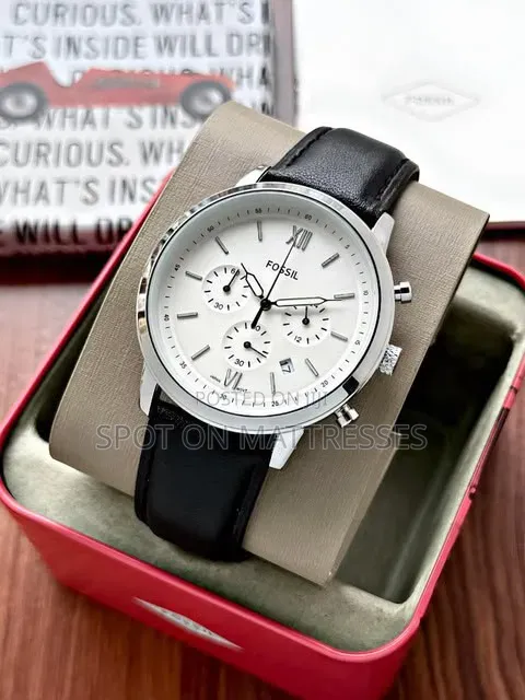 Fossil Chronograph Gents Watch. Scratch Resistant Mineral Glass.