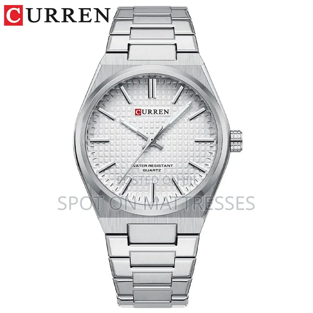 Currn Watch for Gents. Stainless Steel. Date Display. Water Resistant.