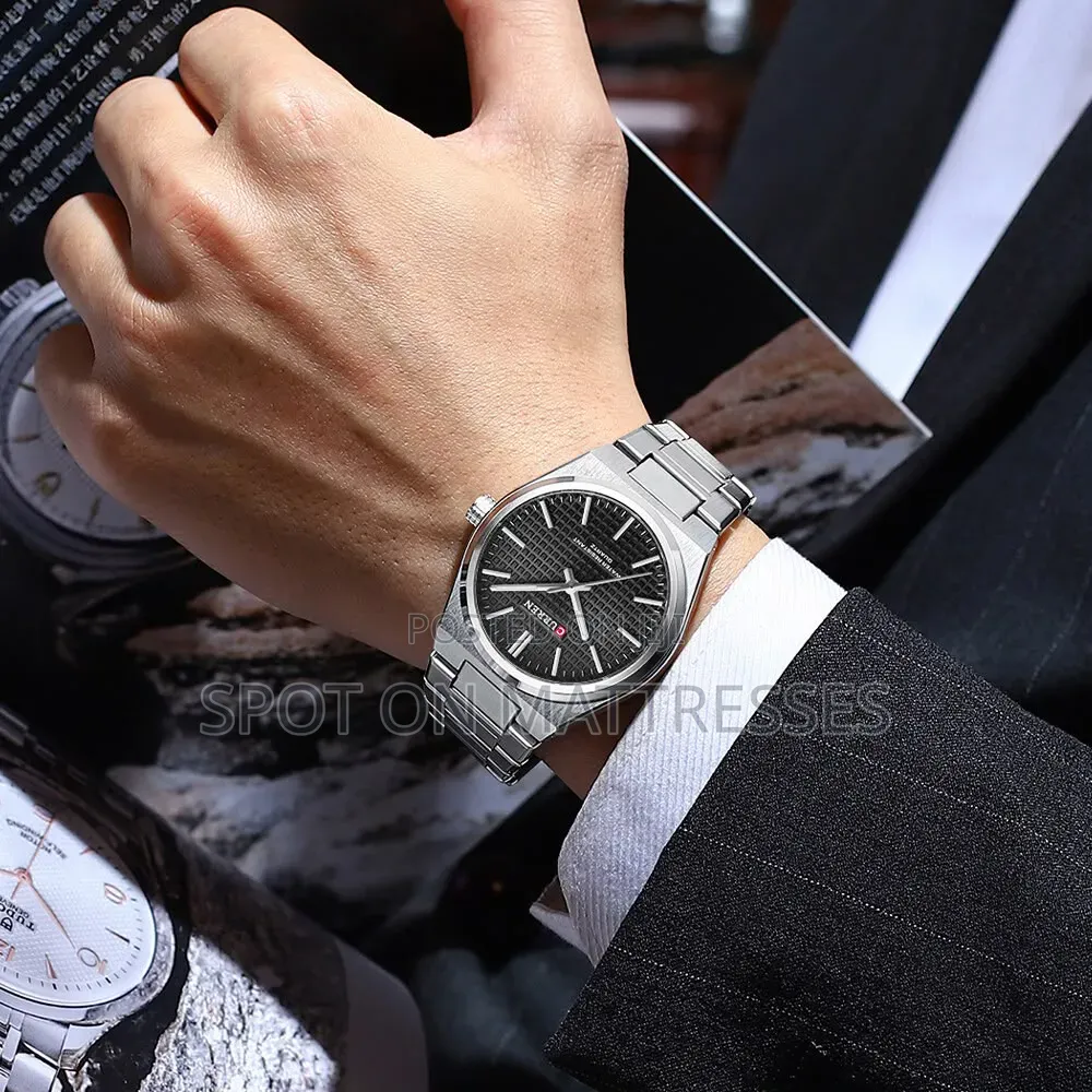 Currn Watch for Gents. Stainless Steel. Date Display. Water Resistant.