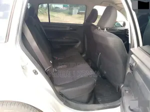 Toyota Corolla Fielder 2019 Silver