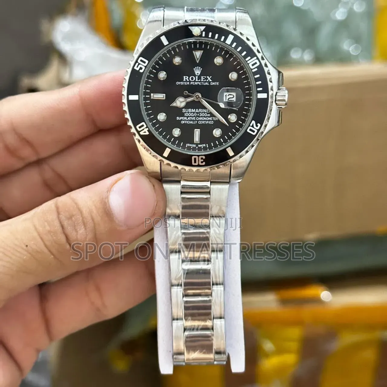 Rolex Submariner Automatic Watch for Gents. Up to 38hrs Power Reserve.