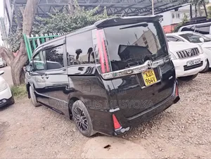 Toyota Noah 2019 Black