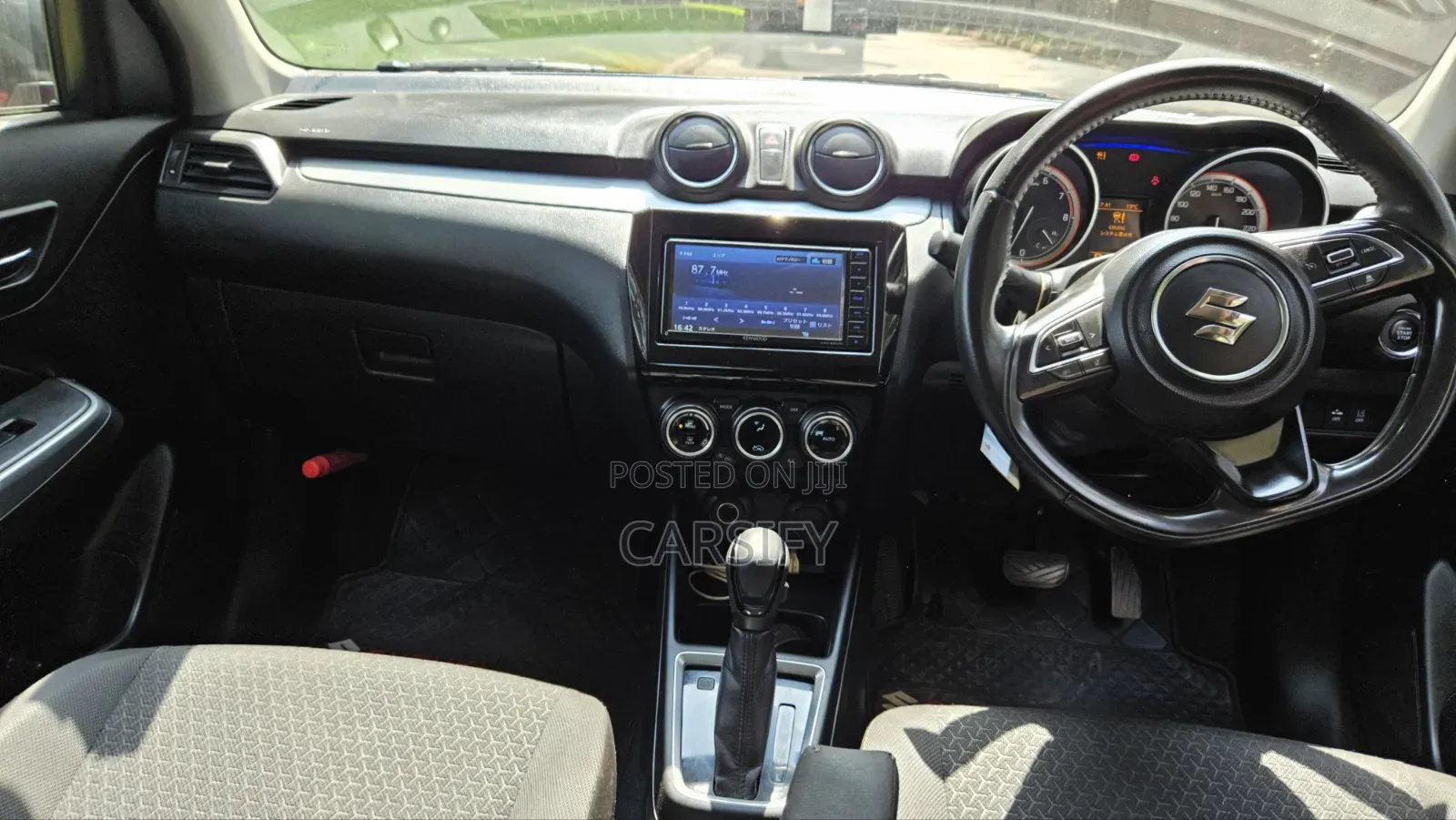 Suzuki Swift 2019 Red