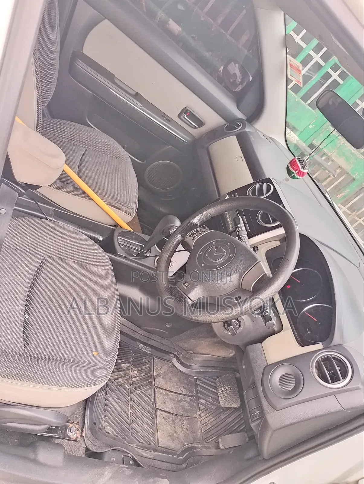 Mazda Verisa 2008 White