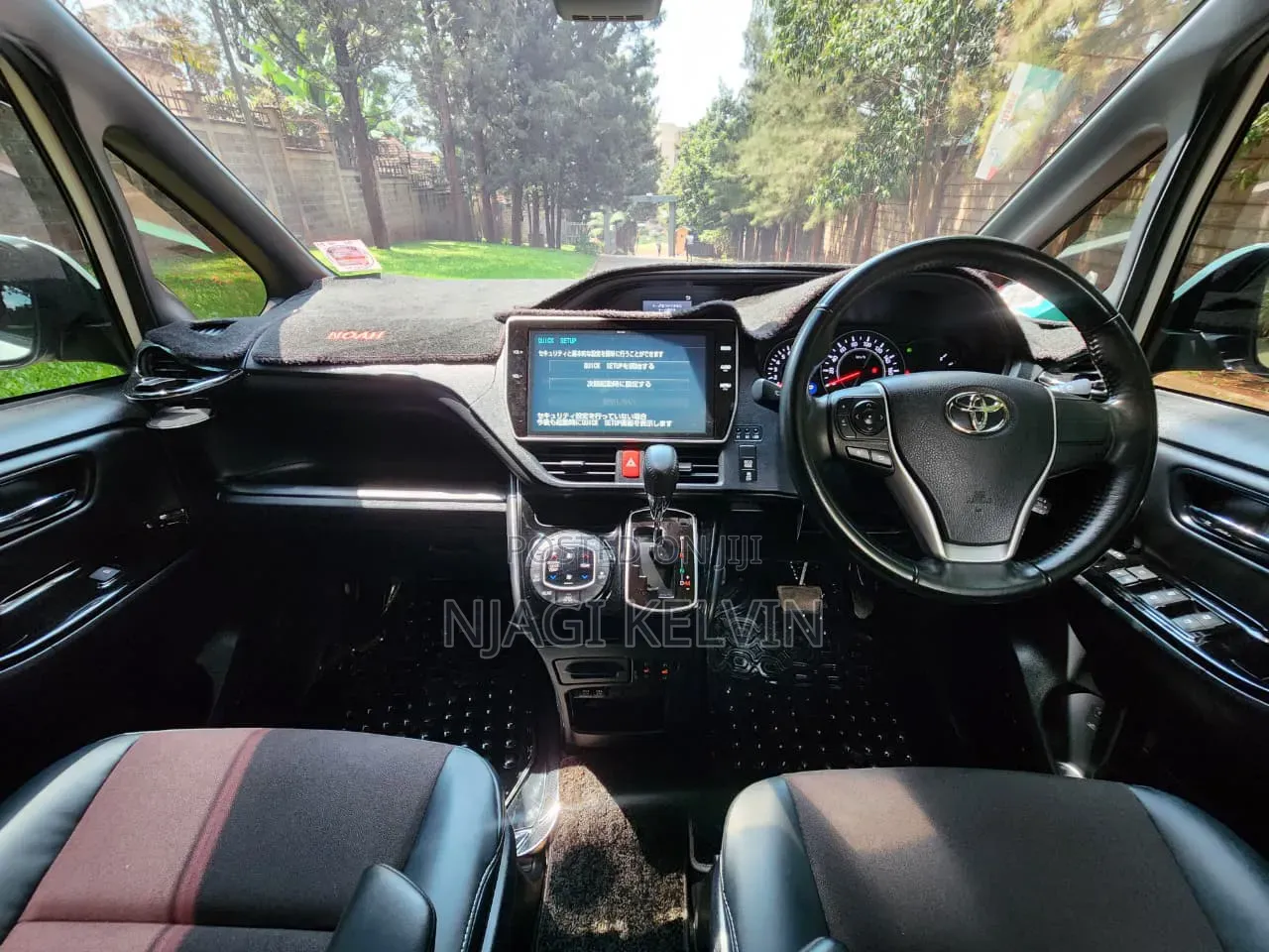 Toyota Noah 2018 White