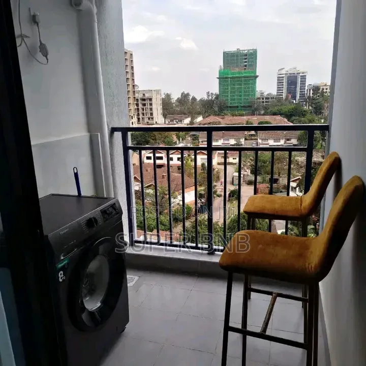 Nairobi Kilimani Affordable Two Rooms Available