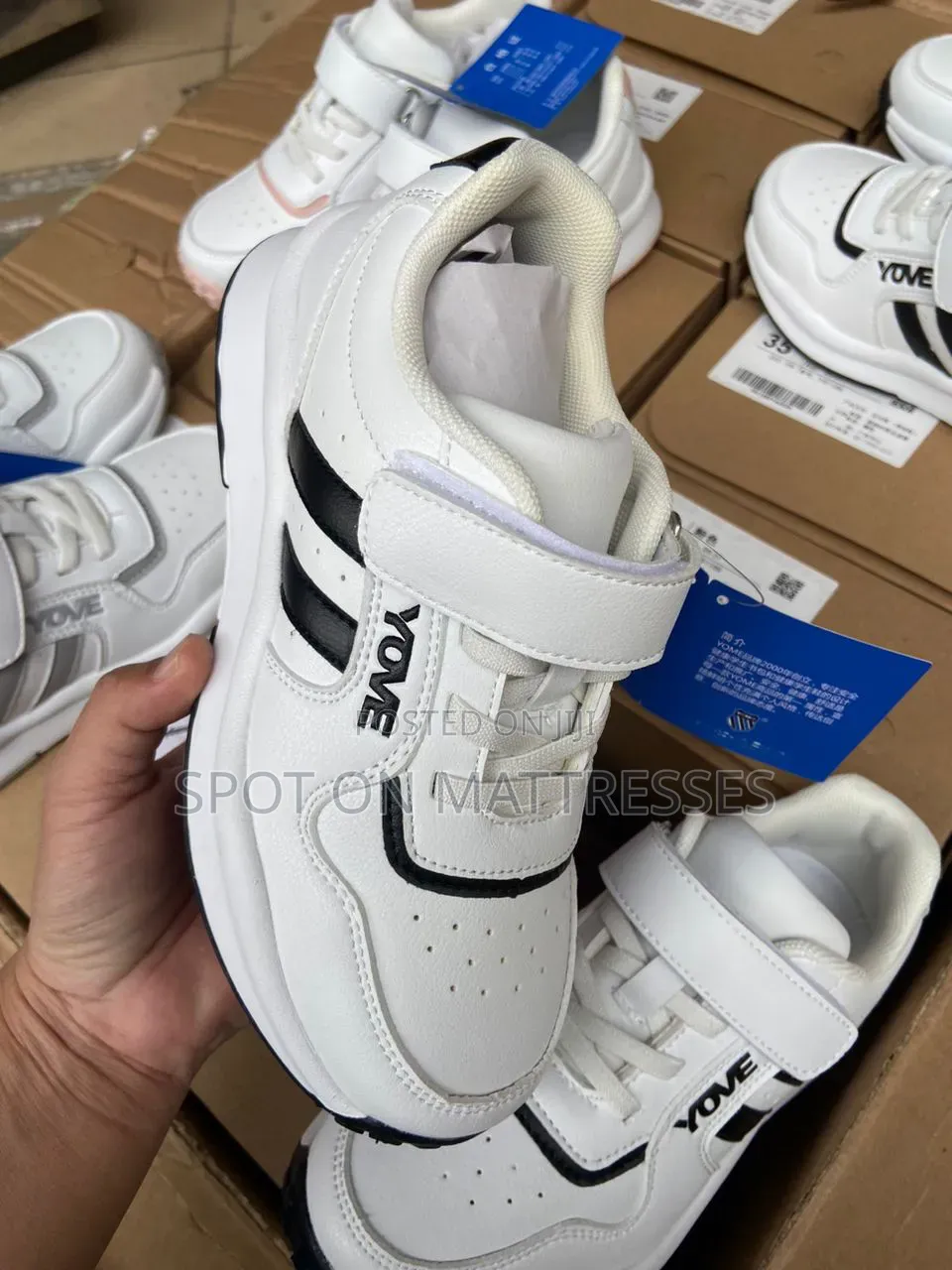 Kids' Comfortable Yove Sneakers. Sizes 31-37. Nationwide Delivery! 