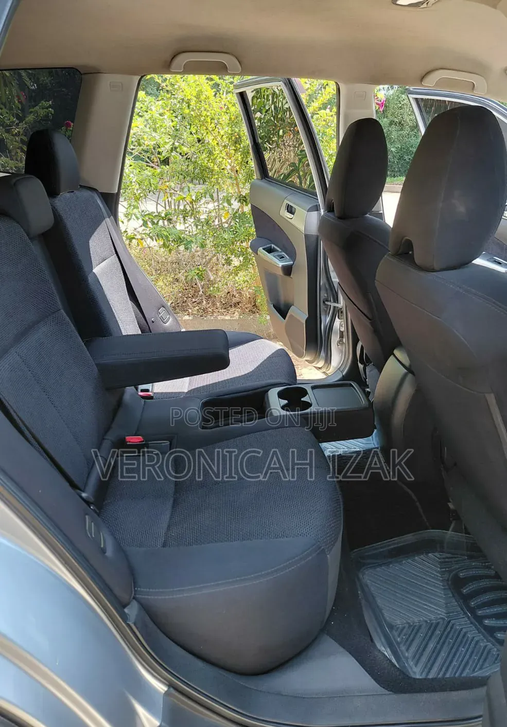 Subaru Forester 2011 Silver