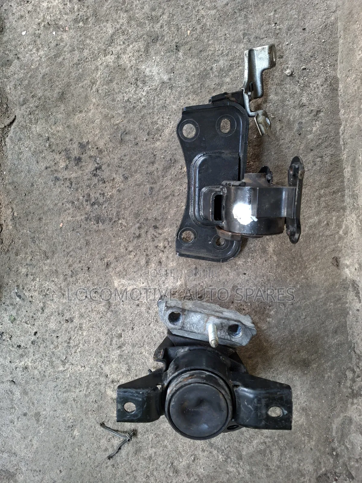 Gear and Engine Mount Toyota Vangurad/Rav4
