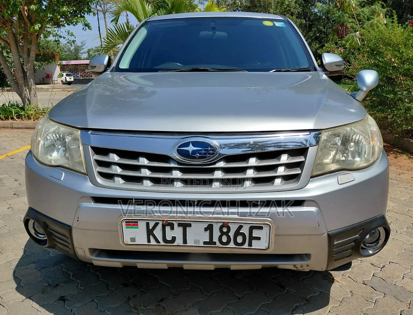 Subaru Forester 2011 Silver