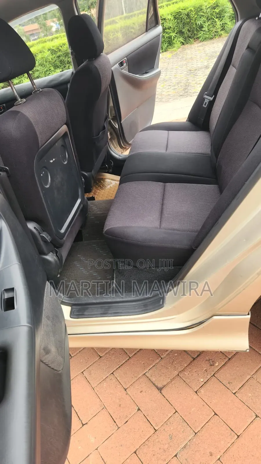 Toyota Corolla 2002 Gold