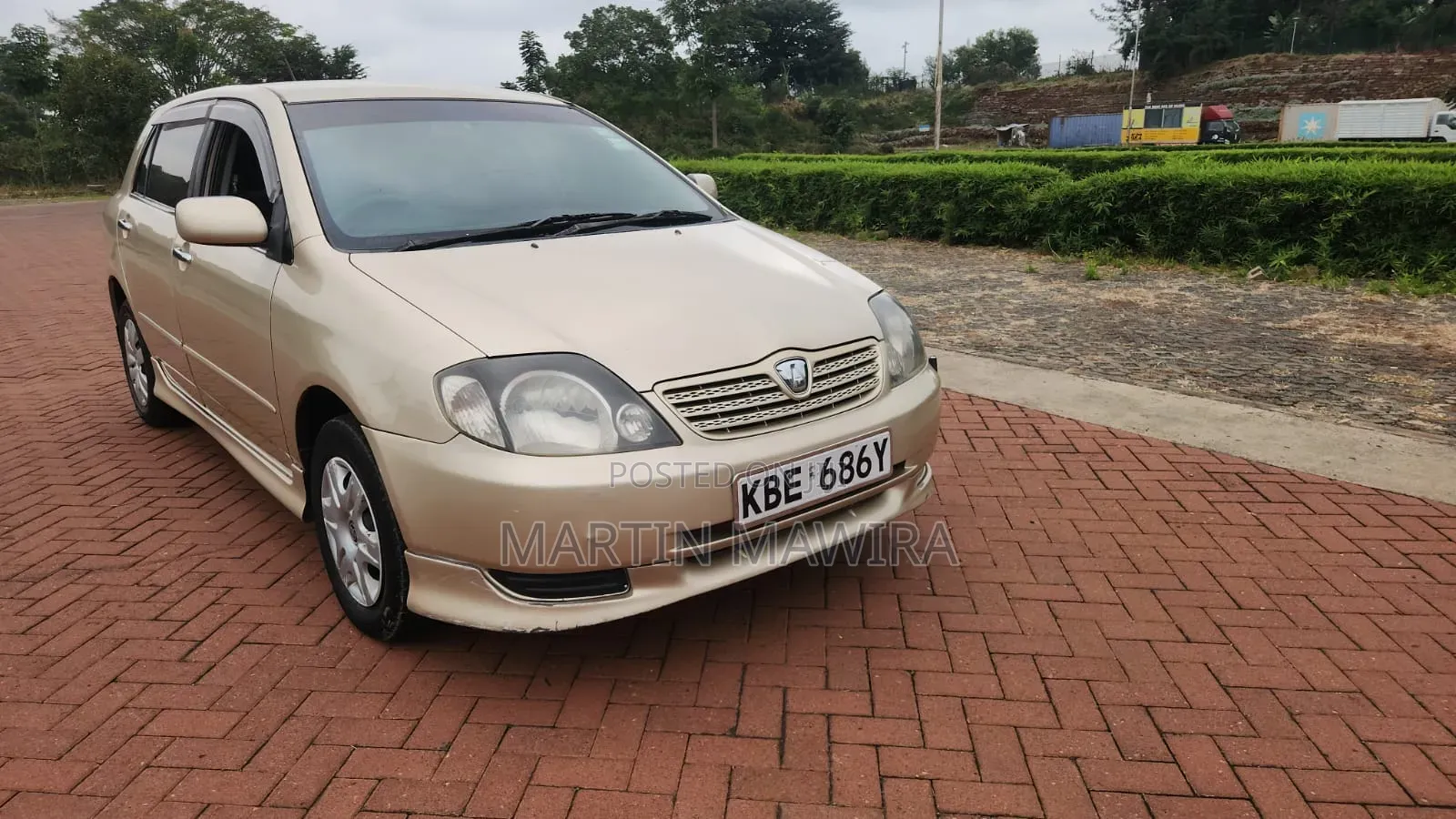 Toyota Corolla 2002 Gold