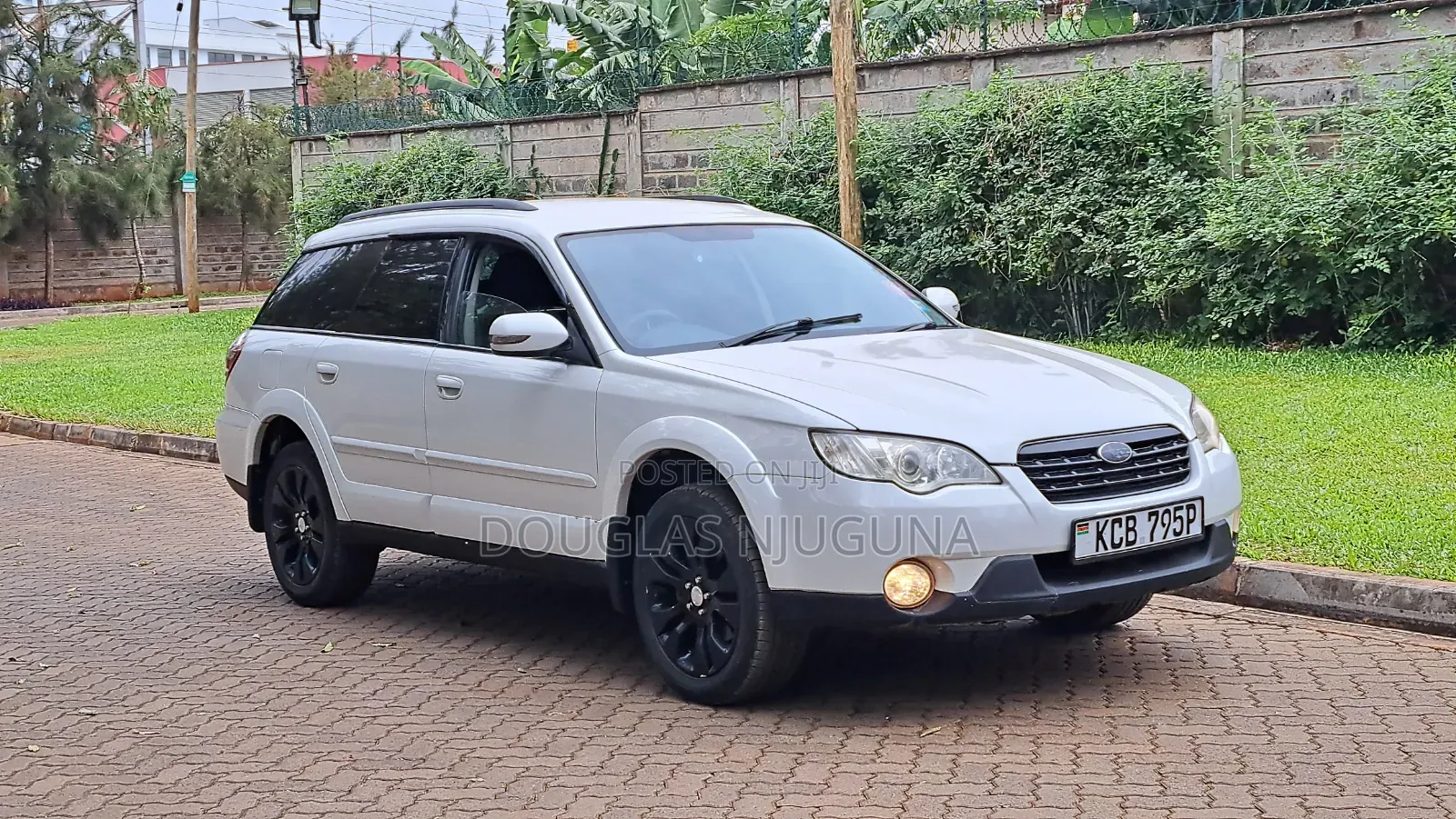 Subaru Outback 2008 White