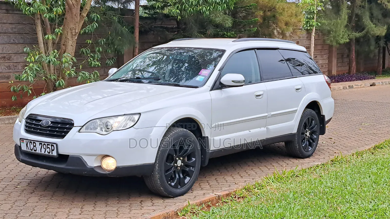 Subaru Outback 2008 White
