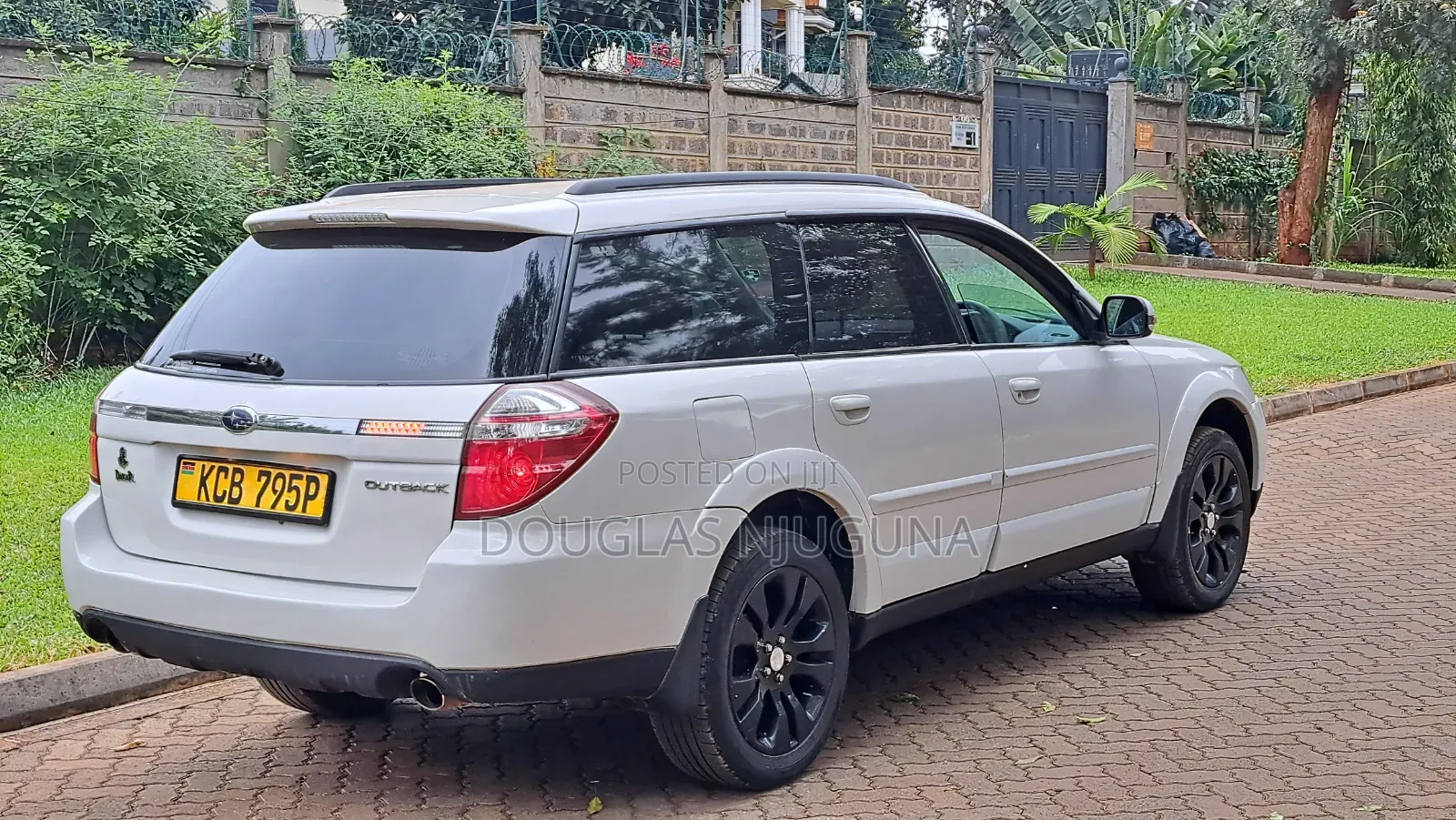 Subaru Outback 2008 White