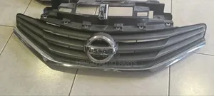 Nissan Note 2012 Grille With Camera