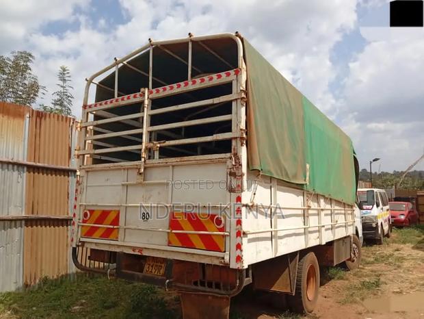 Mitsubishi Canter - thumbnail 8
