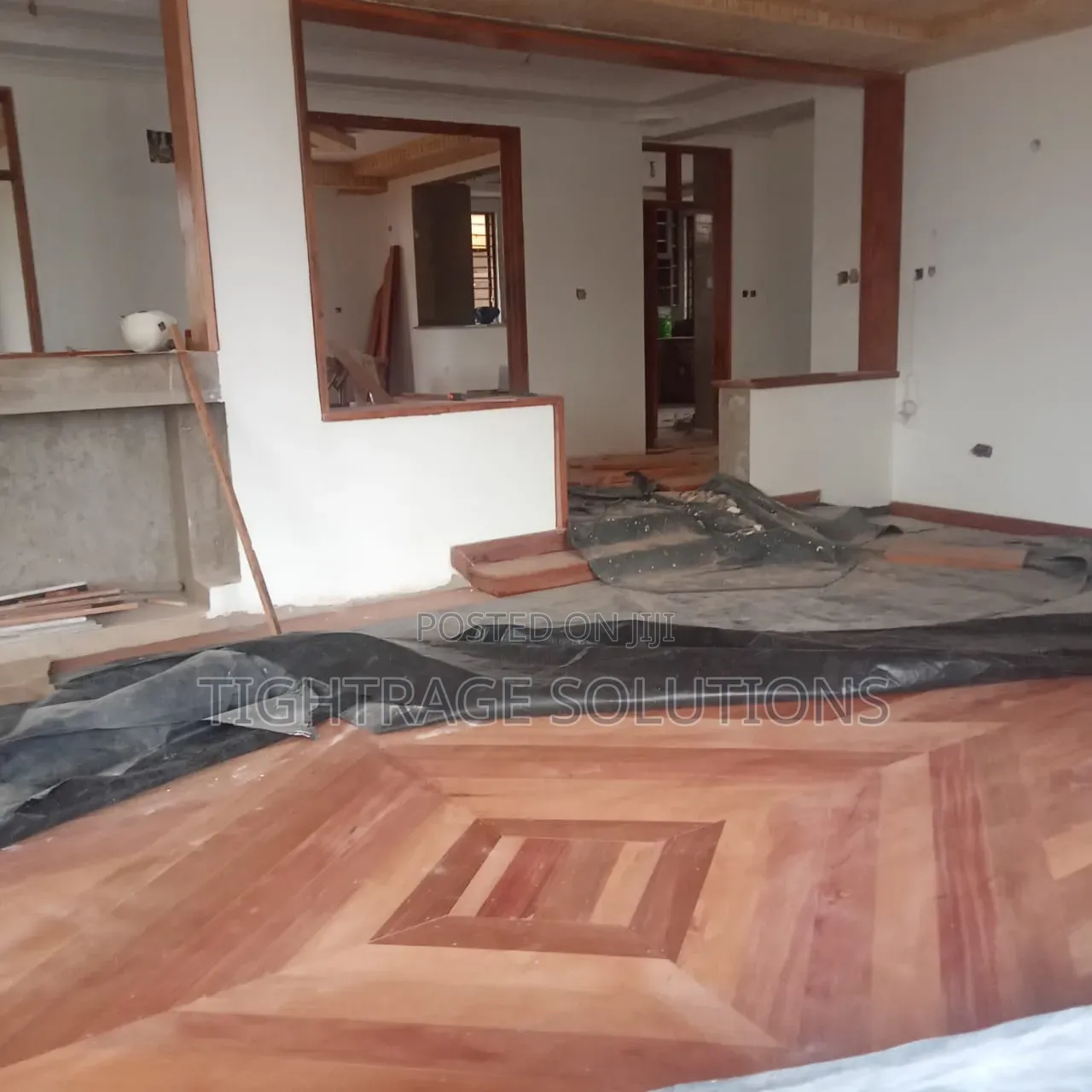 Clear Wood Polishing Service