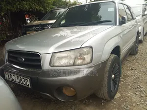 Subaru Forester 2004 Silver