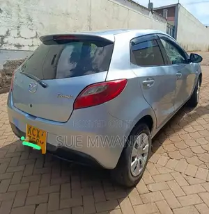 Mazda Demio 2012 Silver