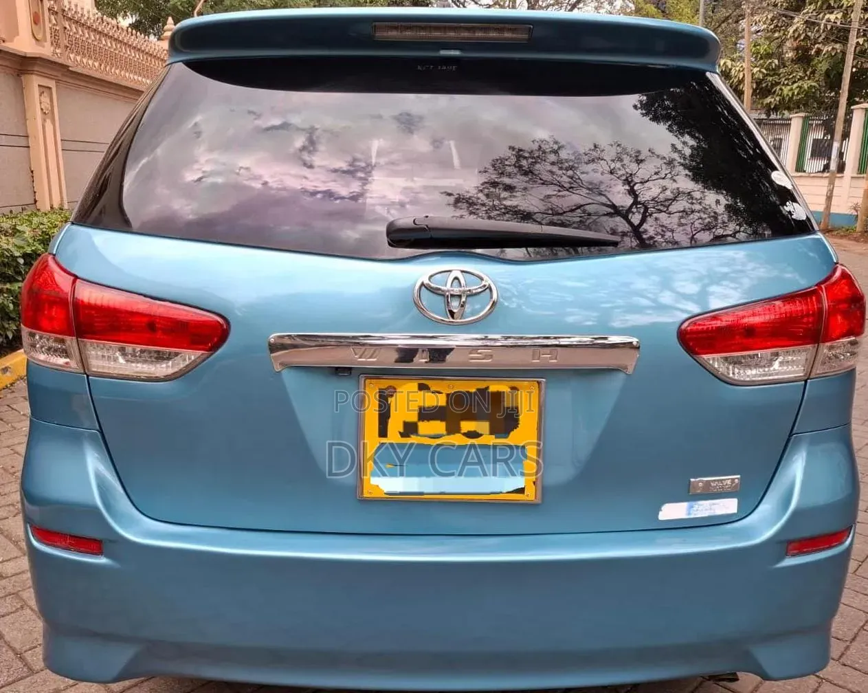 Toyota Wish 2009 Blue
