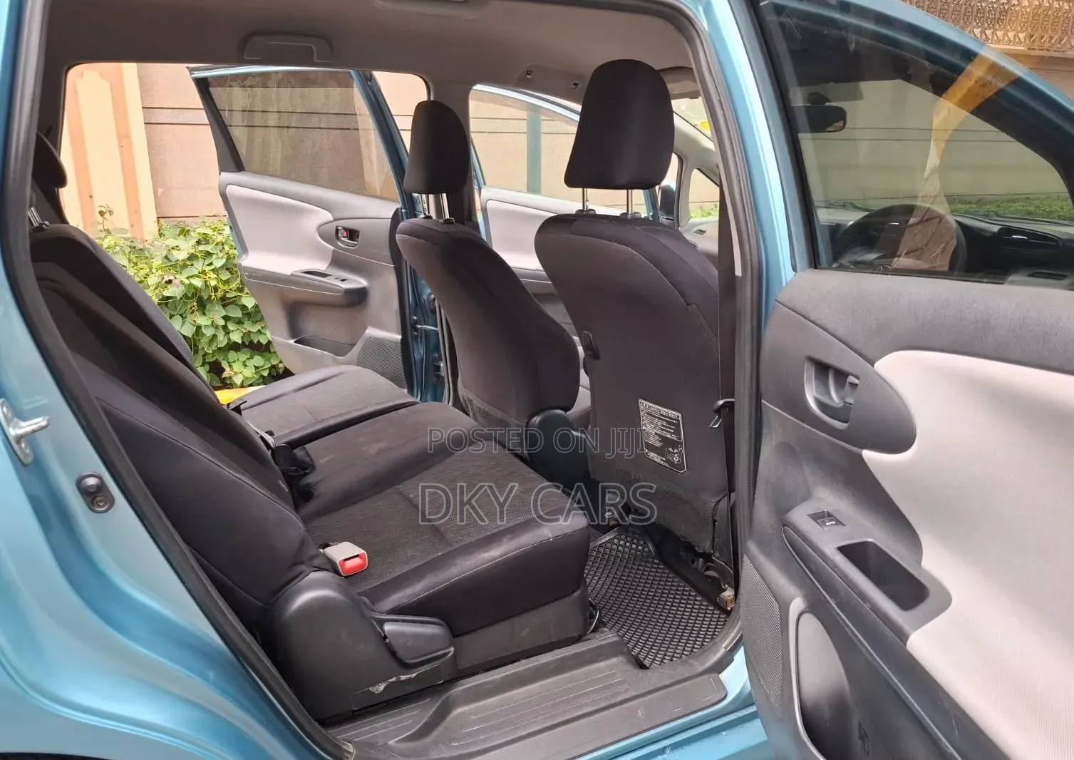 Toyota Wish 2009 Blue