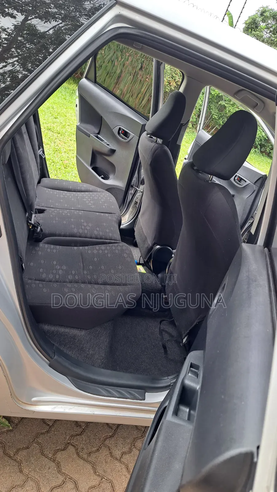 Toyota Ractis 2013 Silver
