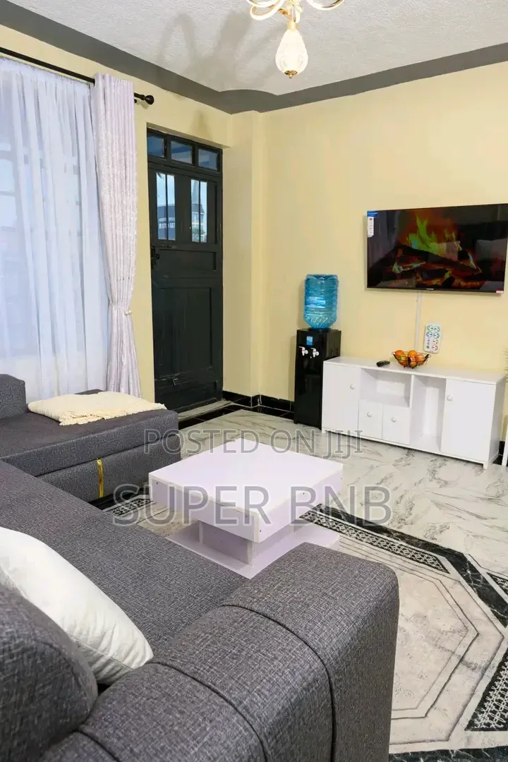 Cozy 2 Bedroom Airbnb in Section 9, Thika Town