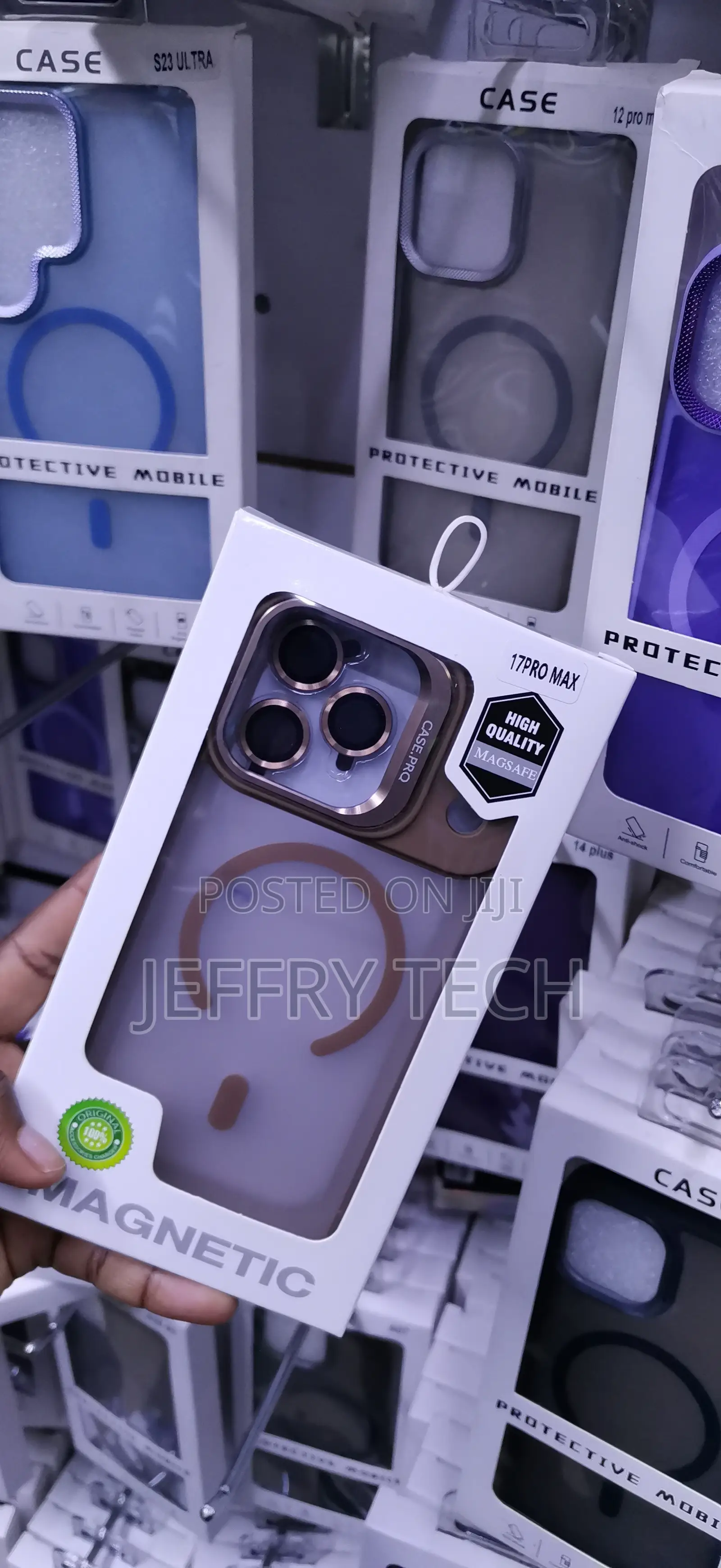 17 Pro Max Matte Translucent Magnetic Phone Case