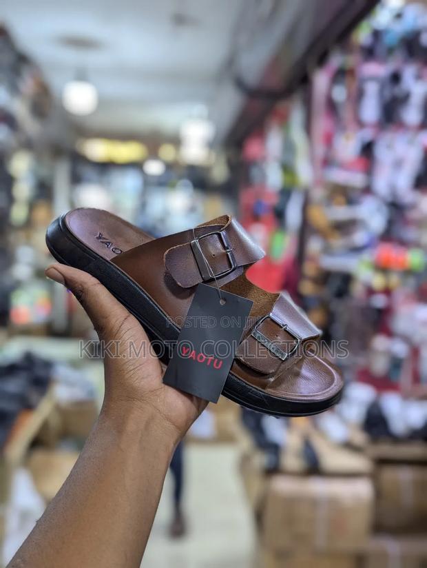 Yaotu Men Sandals - thumbnail 3