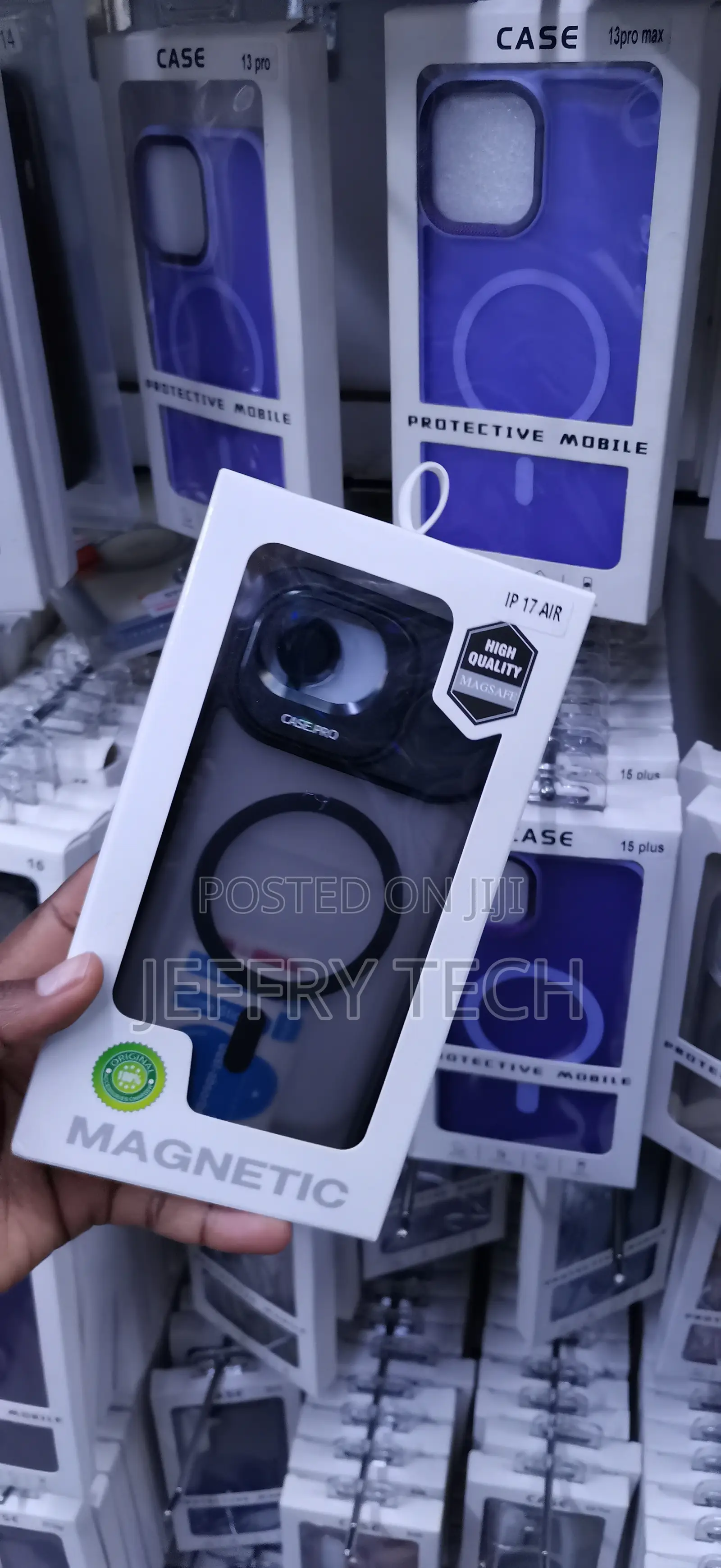 Ip 17 Air Magnetic Phone Case, Featuring a Sleek Translucent Back