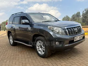 Toyota Land Cruiser Prado 3.0 TD 2011 Gray