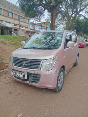 Suzuki Alto 2015 Pink