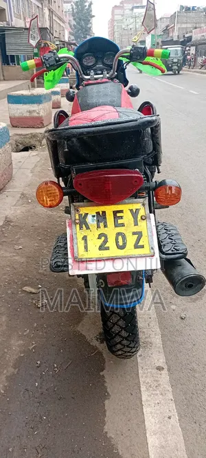 Bajaj Boxer 150 UG 2020 Red