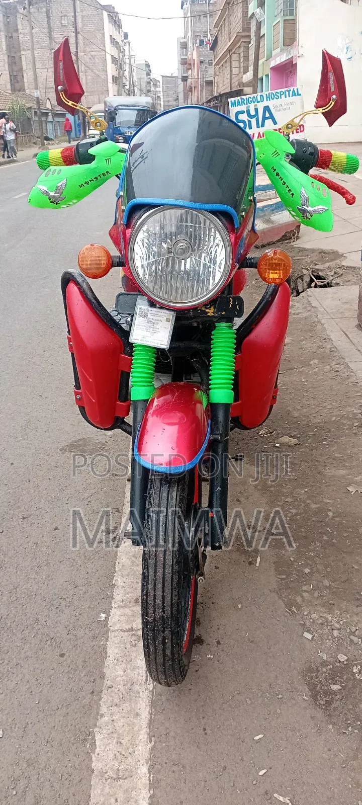 Bajaj Boxer 150 UG 2020 Red
