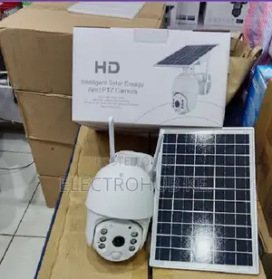 Solar-Powered Simcard Outdoor 4mp Ubox PTZ Camera