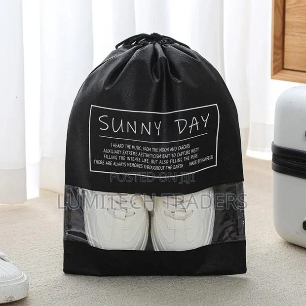 Travel Shoe Storage Bag With a Drawstring - thumbnail 2