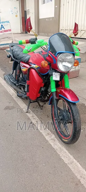 Bajaj Boxer 150 UG 2020 Red