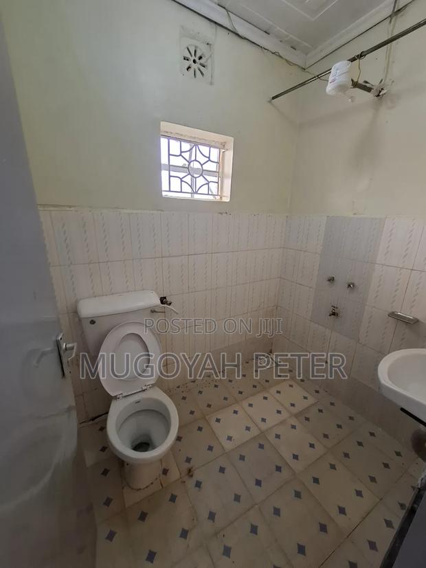 3bdrm Bungalow in Gitaru for rent - thumbnail 12